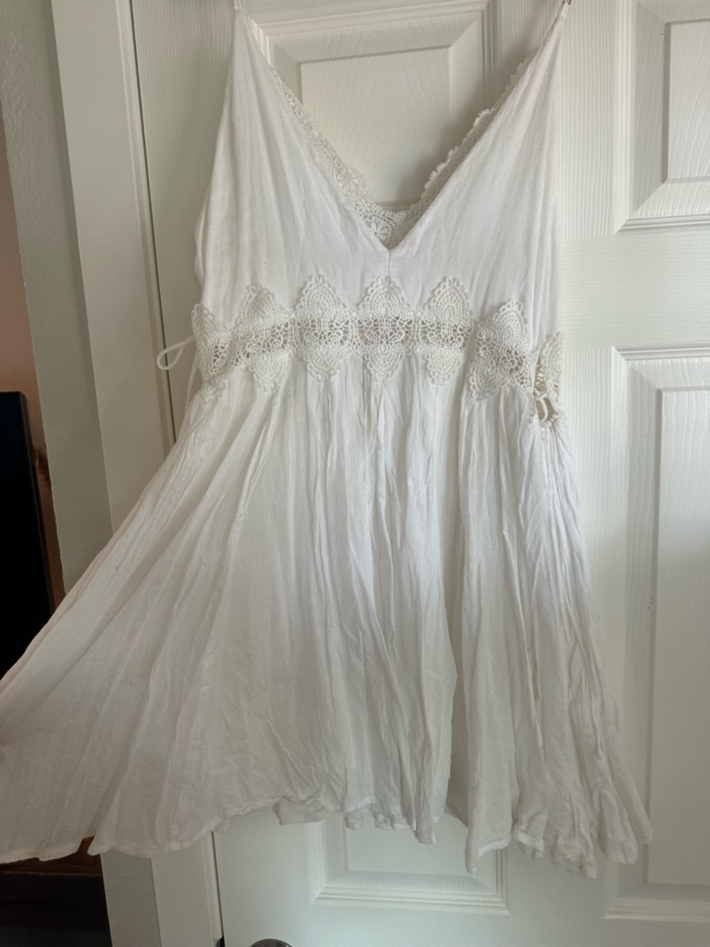 Lush White Crochet Lace Chemise Slip - Picture 2 of 5